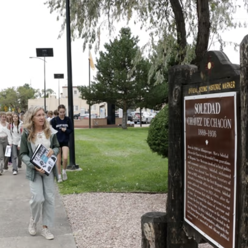 Historic Women's Markers Tour - logo